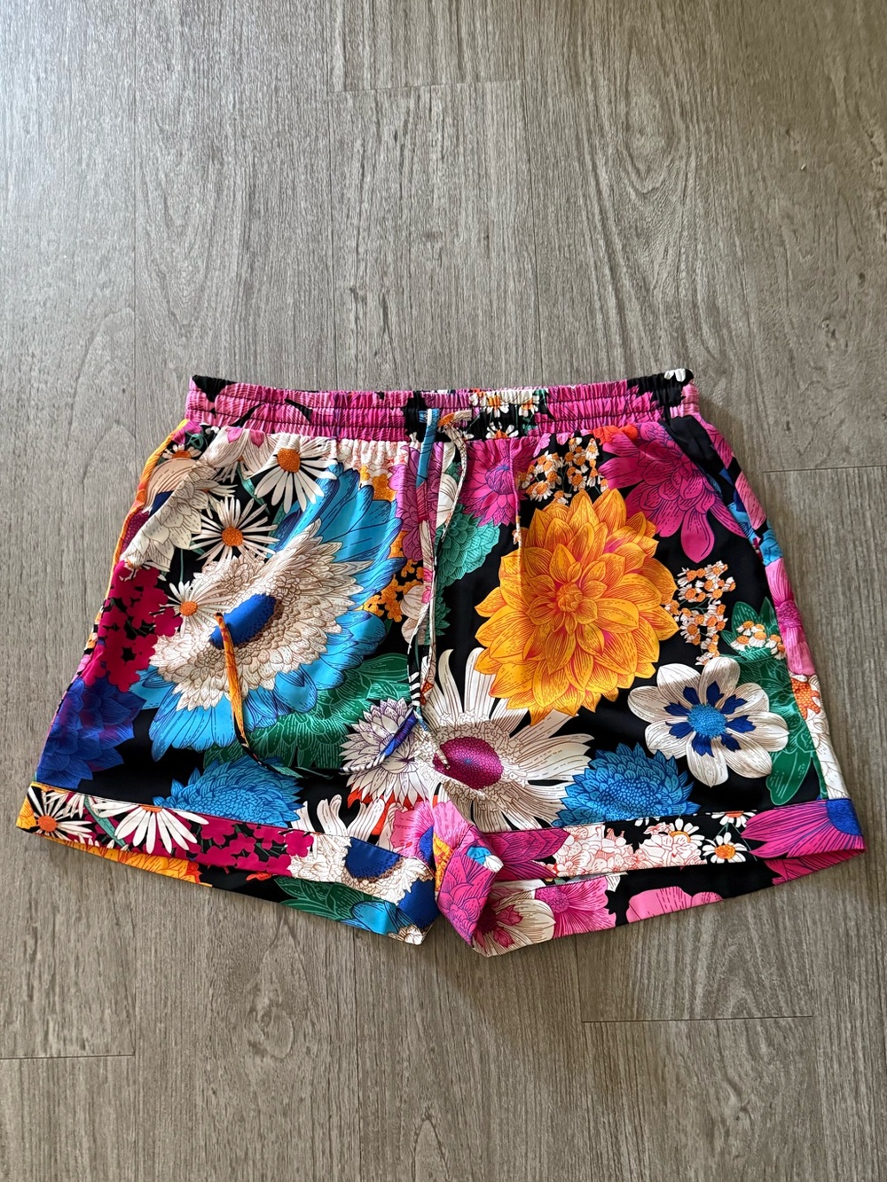 JODIFL Multicolor Floral Drawstring Waist Shorts - Black Base NEW